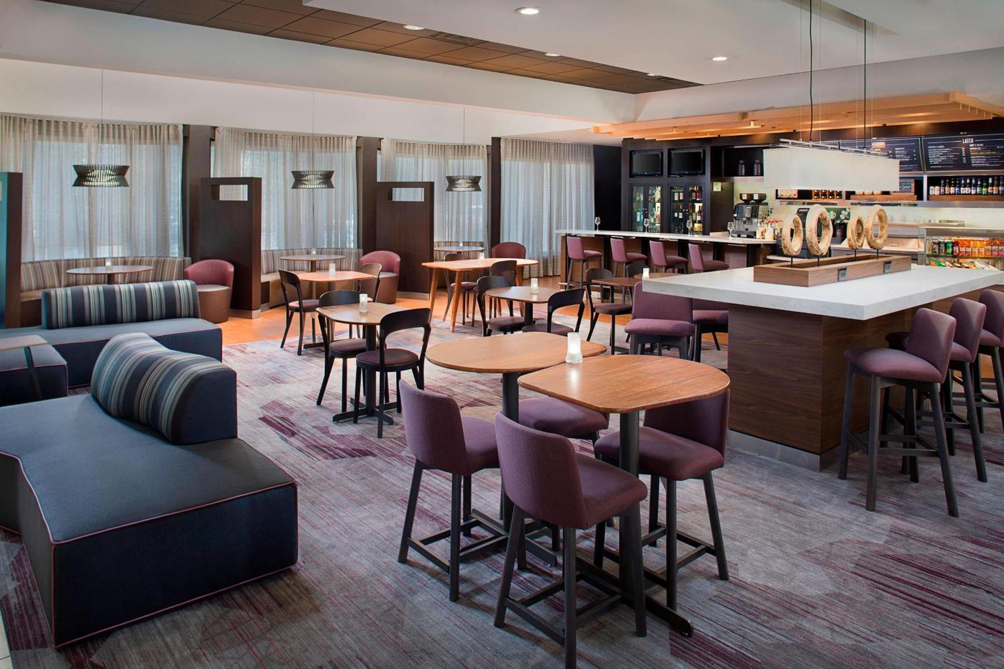 Courtyard By Marriott Birmingham Homewood Εξωτερικό φωτογραφία