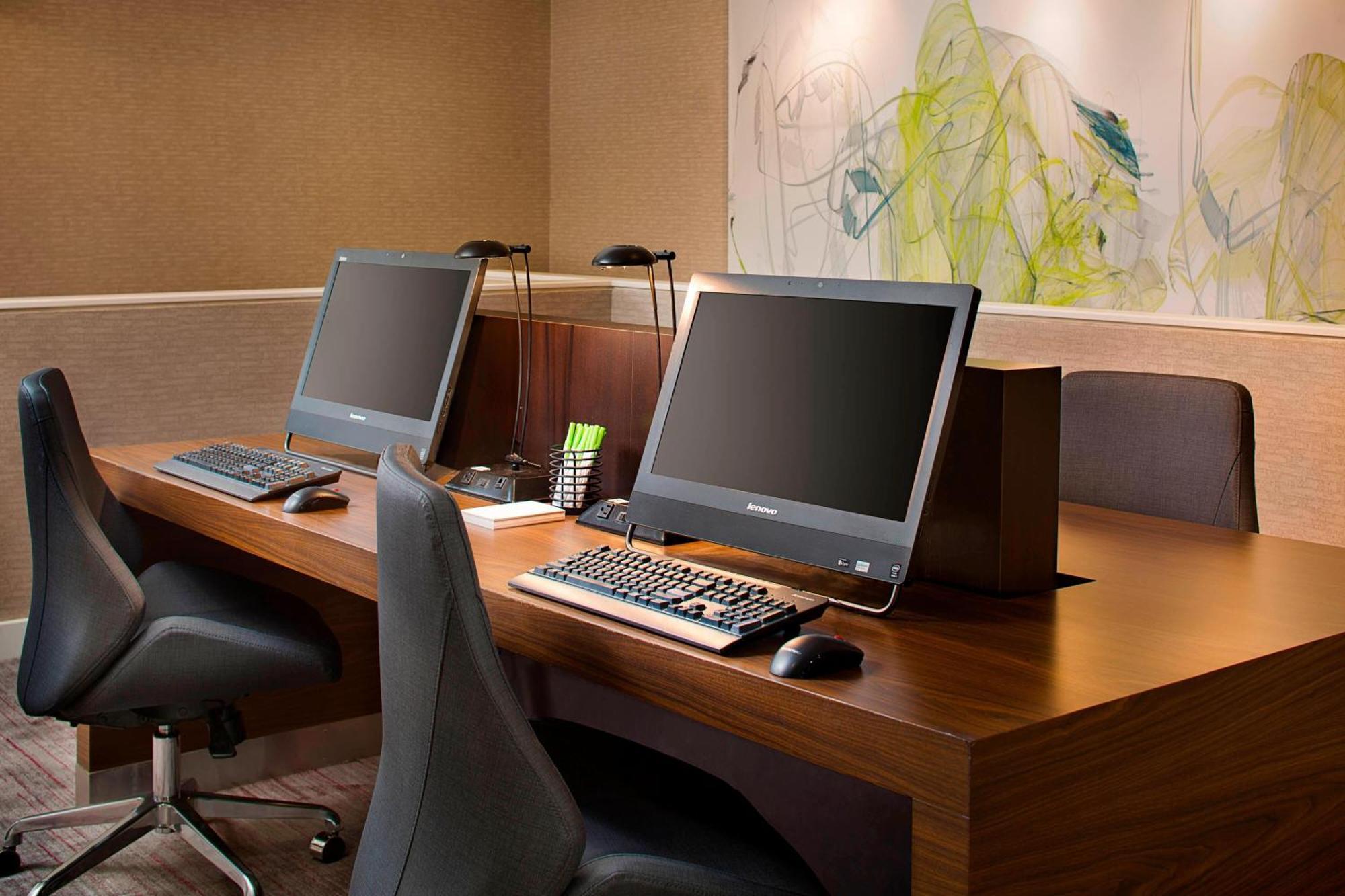 Courtyard By Marriott Birmingham Homewood Εξωτερικό φωτογραφία