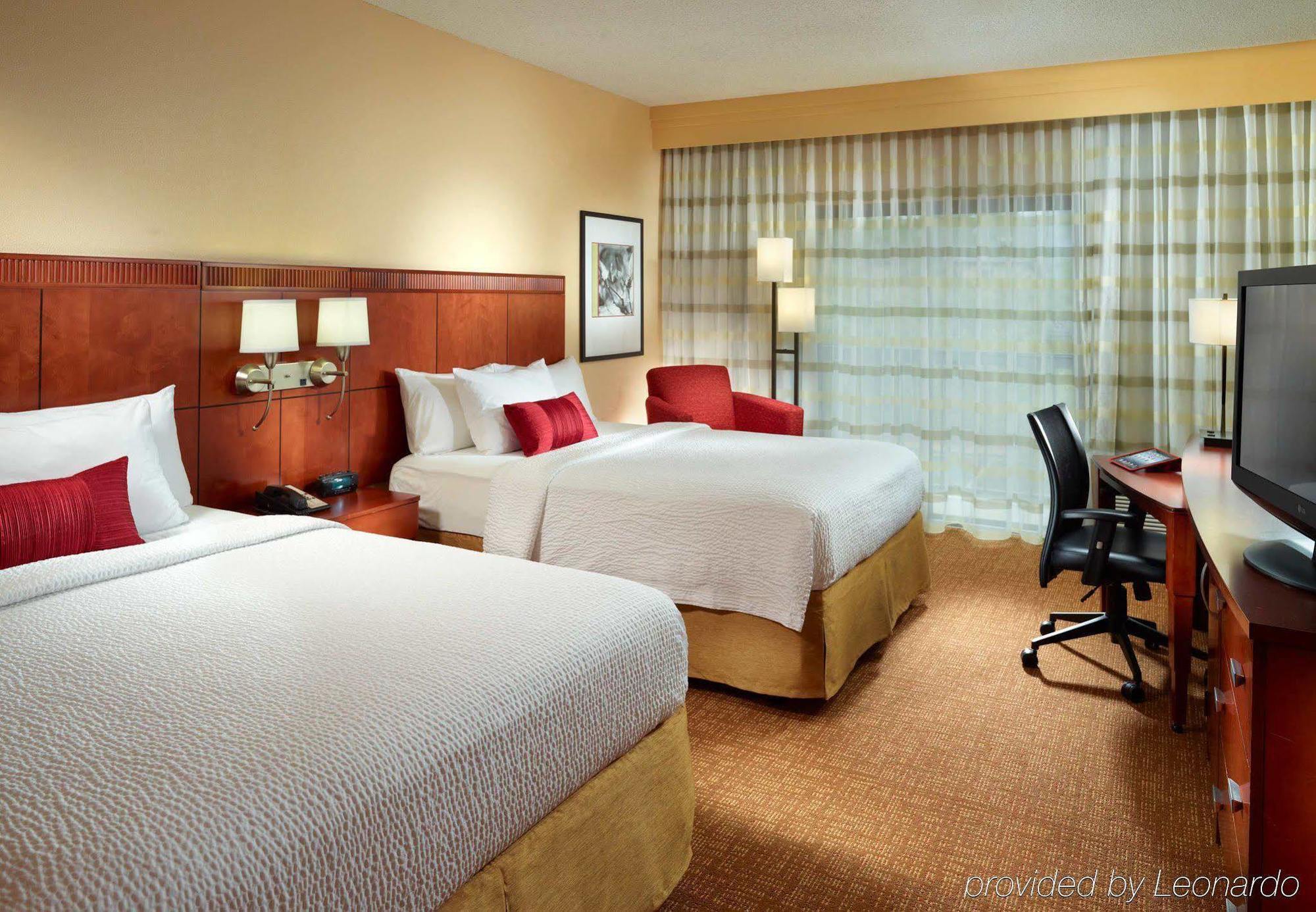 Courtyard By Marriott Birmingham Homewood Εξωτερικό φωτογραφία